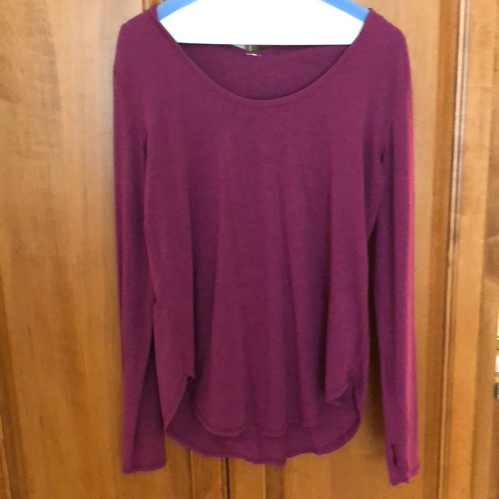 Lululemon Yogini 5 yr long sleeve shirt